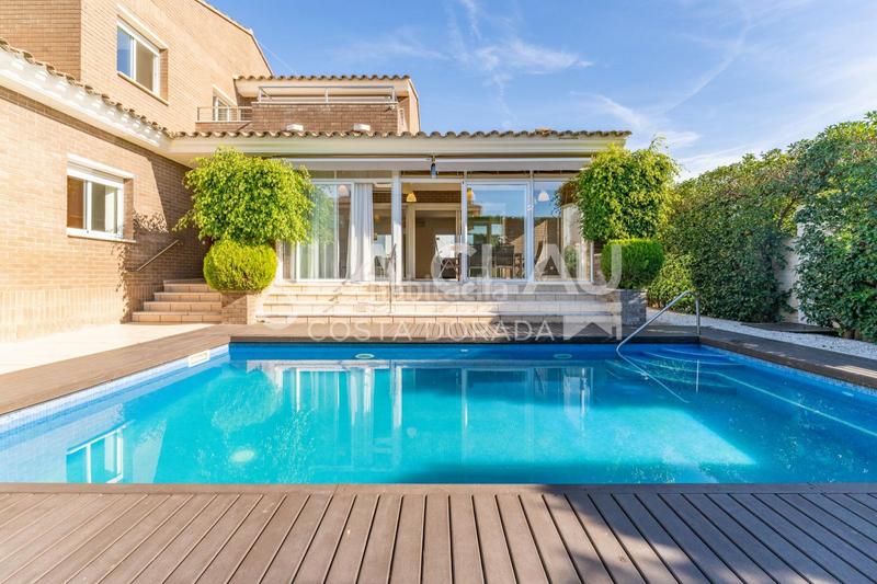 Foto b0b6f143-0905-427c-b87b-f16f9e7248bf. Casa con riscaldamento parcheggio in Els Ametllers Cambrils