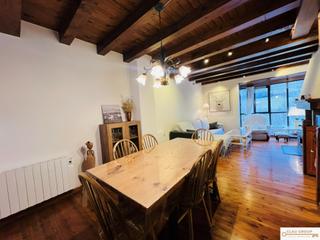 Rent Semi detached house  Betren. Espectacular casa adosada tríplex en betren su refugio ideal en