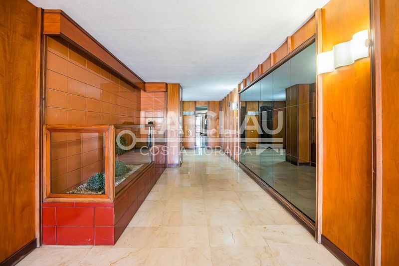 Foto 877dc6bd-c82b-41f5-8376-aa1cccdd7dbf. Appartamento con riscaldamento parcheggio in Eixample Tarragona