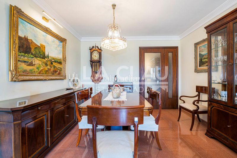 Foto ef16b4e7-6fc9-497e-803f-e4f74ad34be6. Appartamento con riscaldamento parcheggio in Eixample Tarragona