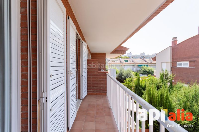 Foto 26bcd848-6874-491b-9a63-571ee232a60d. Casa adossada amb calefacció aparcament a Altafulla