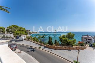 Planta baixa  Carrer de tortosa. exclusiva terraza de 600m2 con privilegiadas vistas al mar medi