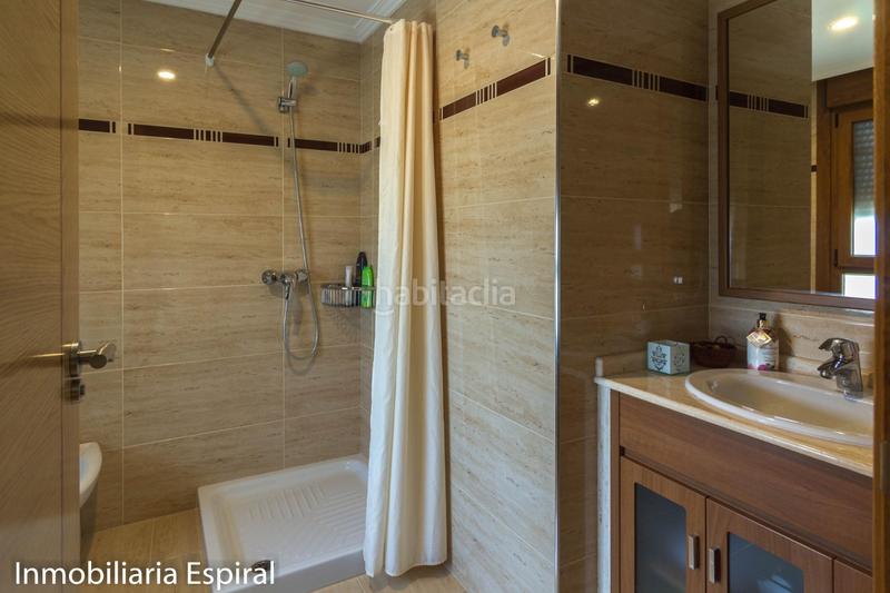 Foto 7b59e393-0219-4e27-94e7-298858e6732b. Apartament amb calefacció aparcament a Noalla Sanxenxo