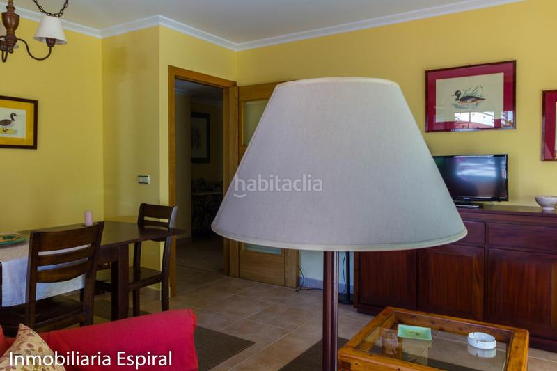 Foto d7ed314b-9728-476c-9d88-cf6fe8ed2cb6. Apartament amb calefacció aparcament a Noalla Sanxenxo