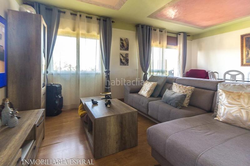 Foto d2ae8f2f-adc2-4a5b-aa15-babda6ce0fd6. Piso otra oportunidad de compra . en Poio