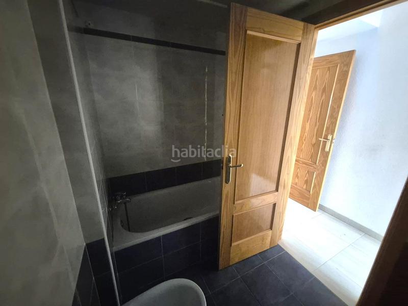 Foto 38e17354-0f1e-4a0a-9065-4dd9477e9cd9. Duplex con riscaldamento parcheggio in Villanueva de Perales