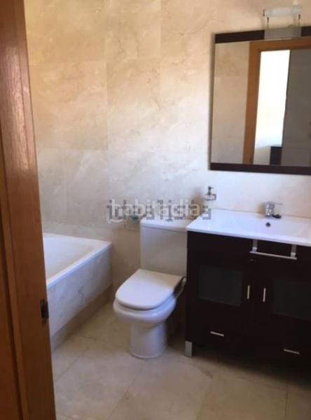 Foto 899f5787-2956-4b30-aed3-486b059bb11b. Casa bifamiliare con riscaldamento parcheggio piscina in Villamantilla