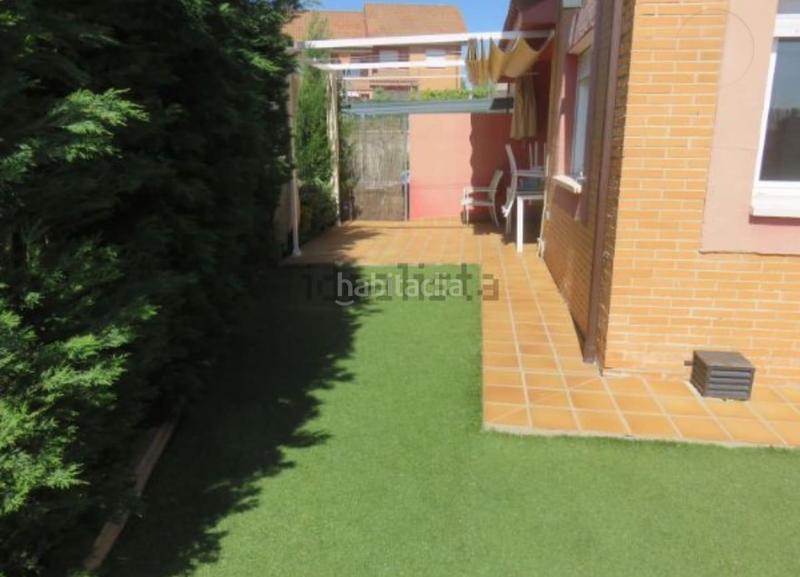 Foto 8efb701e-36af-4703-b420-14e96136c889. Casa bifamiliare con riscaldamento parcheggio piscina in Villamantilla