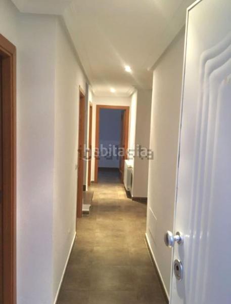 Foto f7ce92ca-330d-4b54-b3c2-e4d36242d35a. Casa bifamiliare con riscaldamento parcheggio piscina in Villamantilla