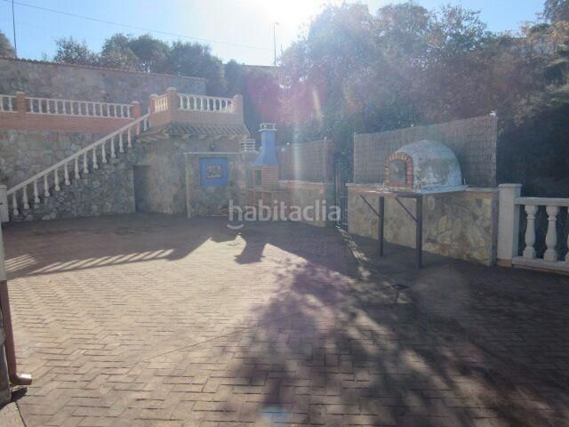 Foto 8baf7a10-fae5-4134-b025-a45aa629a55e. Xalet amb piscina a Calalberche
