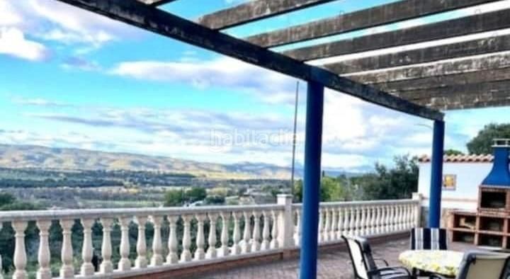 Foto c6d87926-b140-4a2b-9864-b3d6696d3cb3. Xalet amb piscina a Calalberche