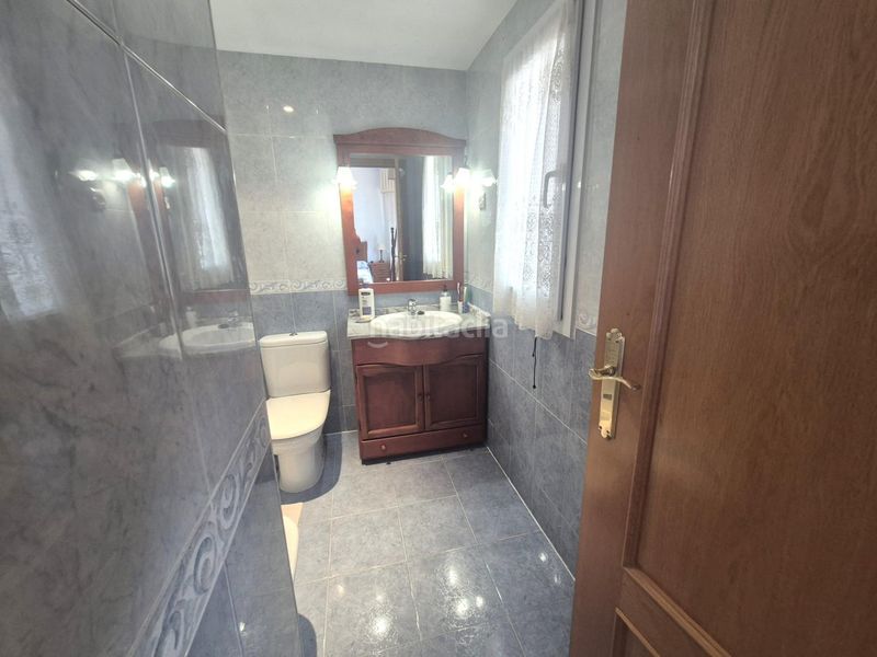 Foto c8f0f490-e933-427f-8414-9d8f17ce34e9. Casa adossada amb aparcament a Villa del Prado