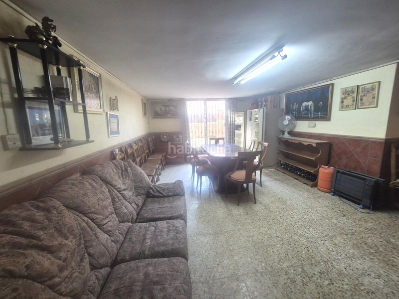 Foto 0f53ad10-e07c-4cea-ac66-c2ab5510b13b. Casa adossada amb calefacció aparcament piscina a Navalcarnero