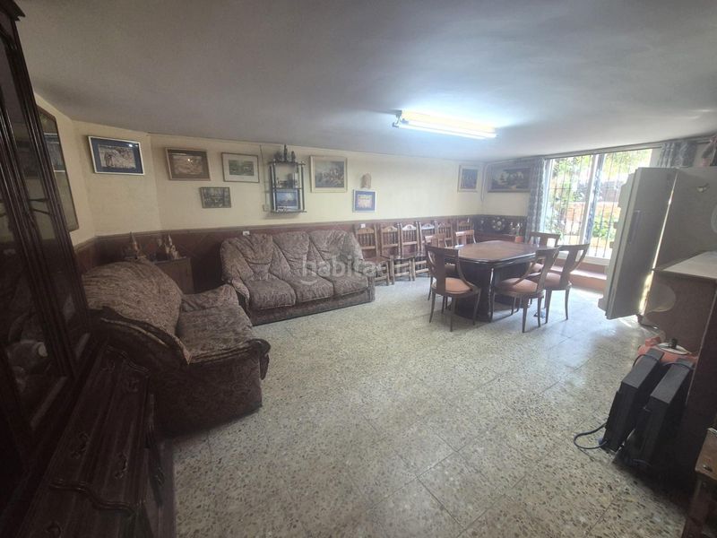 Foto ee96ff3a-4ad3-4786-a373-4022cdb3f542. Casa adossada amb calefacció aparcament piscina a Navalcarnero