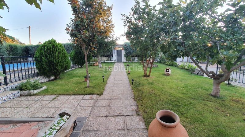 Foto 5681ea5d-04c5-4121-be4d-976895eb3c4d. Xalet amb aparcament piscina a Aldea del Fresno