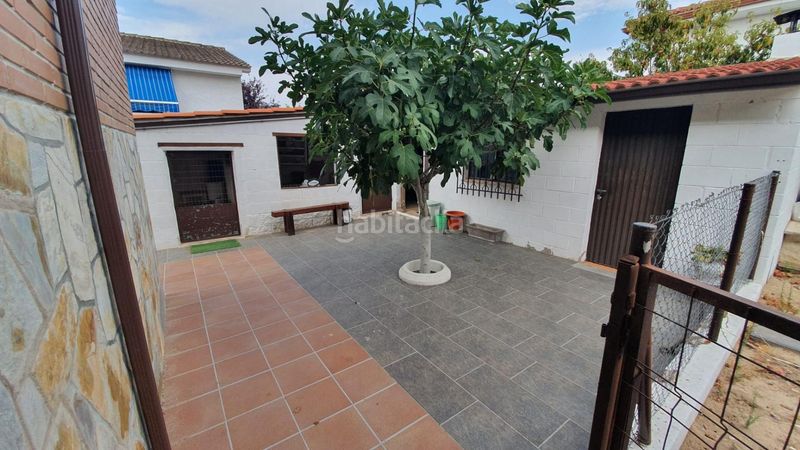 Foto c36a732c-fa2f-4fe3-a42e-d7badf201f4c. Xalet amb calefacció aparcament piscina a Aldea del Fresno