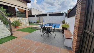 Xalet a Aldea del Fresno. Chalet independiente en aldea del fresno