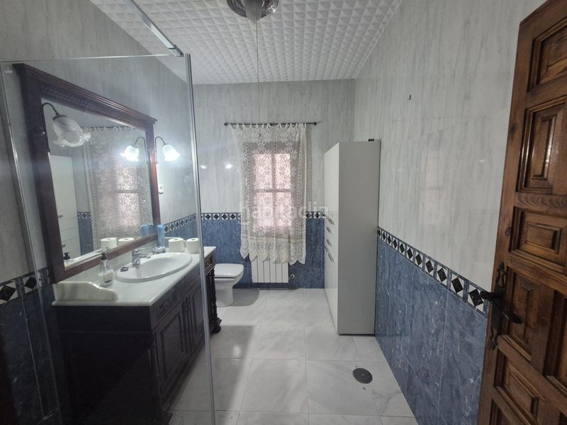 Foto f7229f5f-a871-4bd5-ab58-dde72d0cb8dd. Pis amb aparcament a Brunete