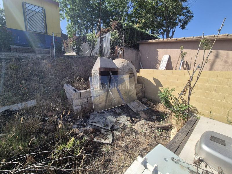 Foto 35c5f0fe-492b-45ab-812c-4555ca8f506b. Terreny residencial a Calalberche