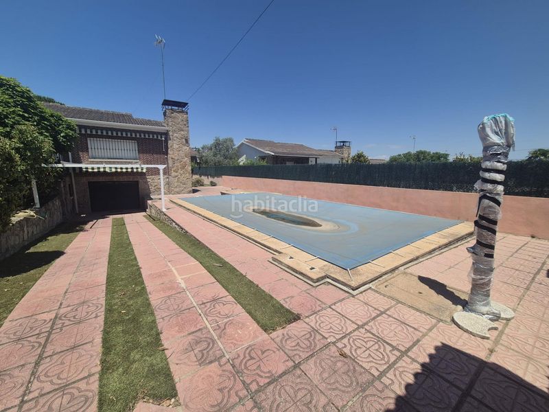 Foto 0f6f39e3-eecd-4274-93df-e54cad062b0d. Xalet amb calefacció aparcament piscina a Aldea del Fresno