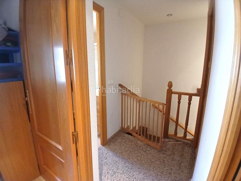 Foto 7da1da2c-3420-44d3-9995-f5c512e3fbc2. Casa adossada amb calefacció a Aldea del Fresno