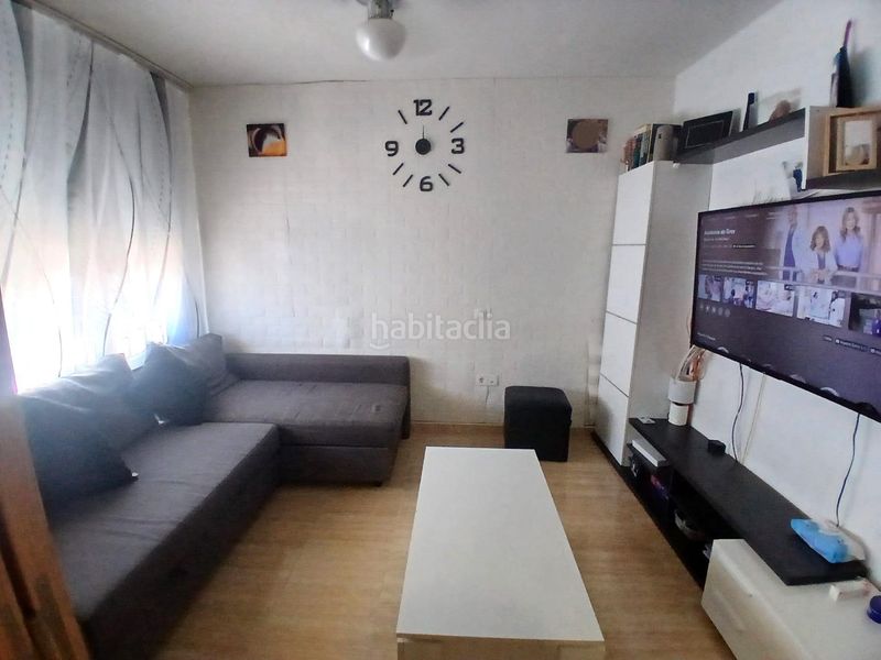 Foto 8e315b34-0658-49d5-a889-1786b75b6c1f. Casa adossada amb calefacció a Aldea del Fresno