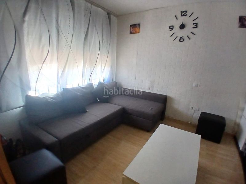 Foto bf0962eb-bf3a-4f61-867b-201a57794457. Casa adossada amb calefacció a Aldea del Fresno