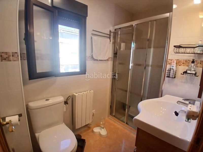 Foto c4e56954-1a08-415b-8aa0-3d412b4b096b. Casa adossada amb calefacció a Aldea del Fresno