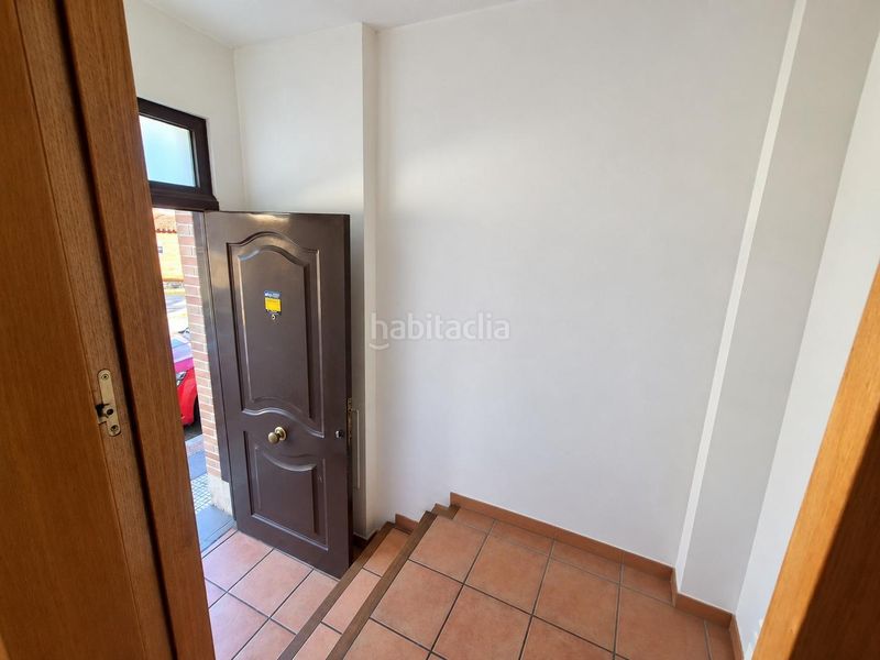 Foto bb705040-45de-455f-978e-b861e8d9a54b. Casa adossada amb calefacció aparcament a Aldea del Fresno