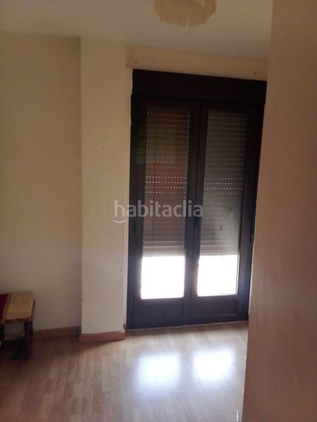 Foto c006f497-1142-458e-b087-e01e954361c5. Casa adossada amb calefacció aparcament a Aldea del Fresno