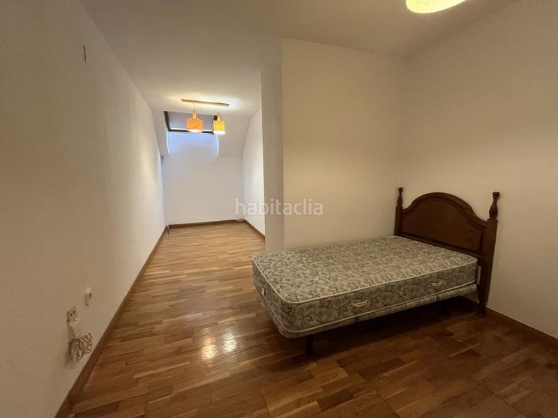 Foto 16bd5ba9-8130-4130-bea0-34423a4b0cc4. Lloguer dúplex amb aparcament a José Zorrilla - Padre Claret Segovia