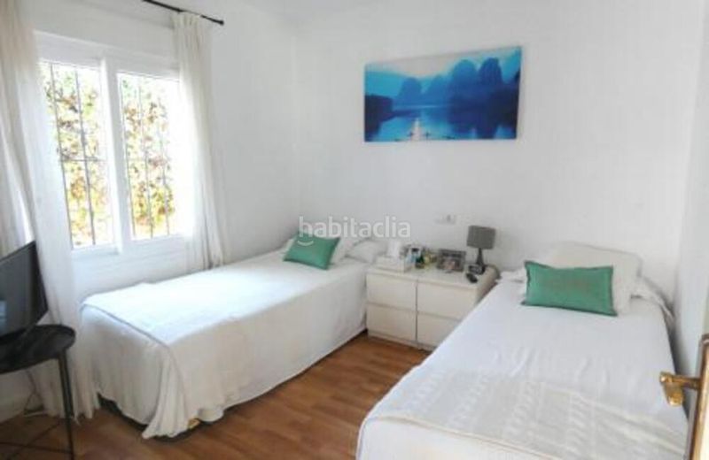 Foto 260282d0-450c-4e51-be17-3b73fd572f75. Casa amb aparcament a Nueva Alcántara Marbella