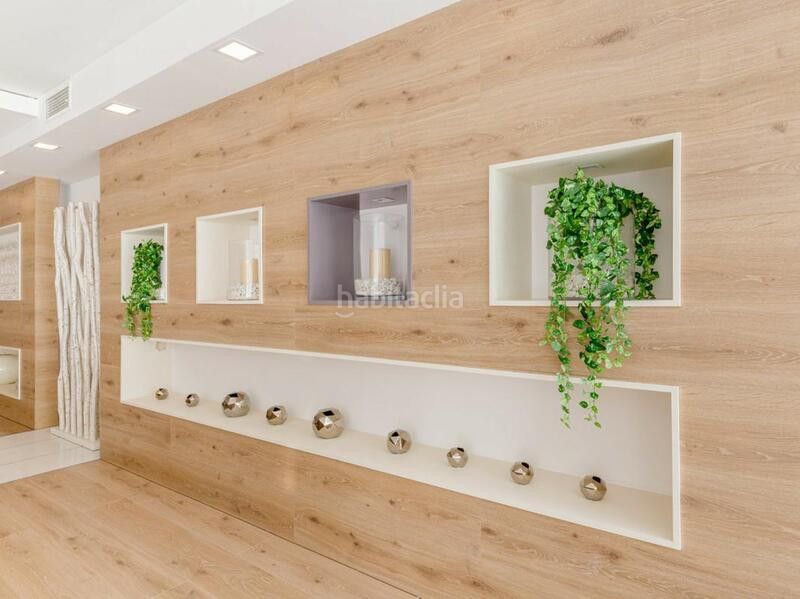 Foto f2c383da-af28-41ce-8761-3055227d55a2. Rent ground floor with parking pool in Puerto Banús Marbella