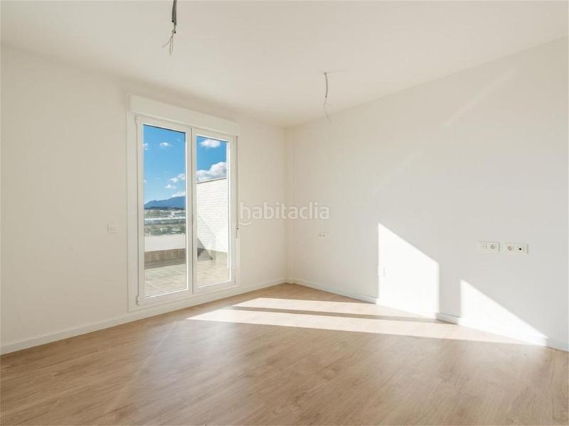 Foto 91002c16-0f7f-40db-886a-11a514cf9272. Appartement in calle miguel delibes 22 in Rodeo Alto - Guadaiza - La Campana Marbella