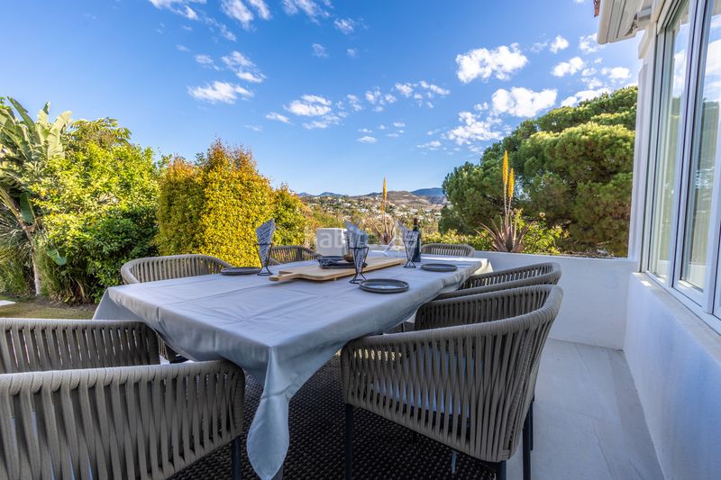 Foto aeb79362-2f59-4c1b-b7bc-283dcc2563d6. Casa amb aparcament piscina a Las Brisas Marbella