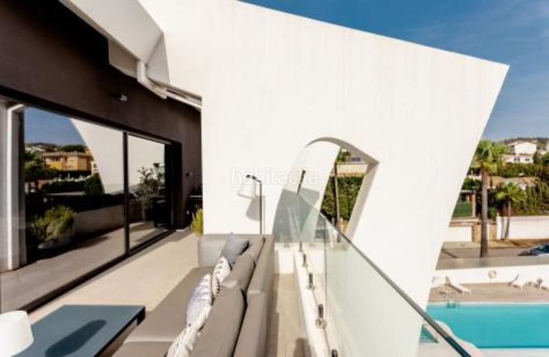 Foto aade7092-b291-4469-8258-51c05ce41da5. Àtic amb aparcament piscina a Marbesa Marbella