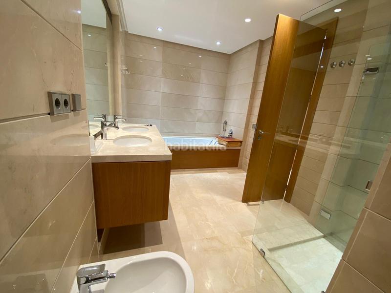 Foto bb36c8ce-6a90-49a7-a362-f1eb948c49ae. Planta baixa a n/a a Sierra Blanca Marbella