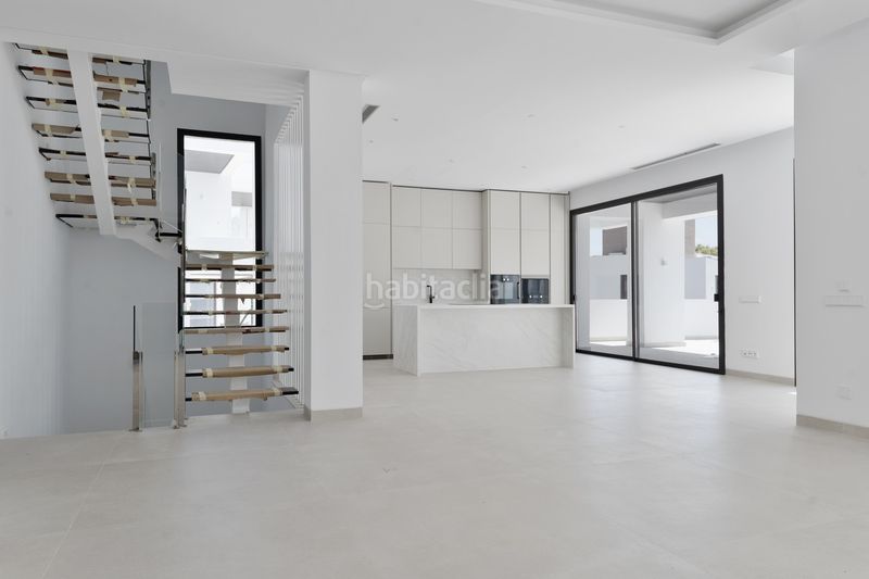 Foto 50cca5f3-e7fb-4def-b2d8-13a093f2de5d. Maison dans vigil de quiñones-merced 10 dans La Merced Marbella