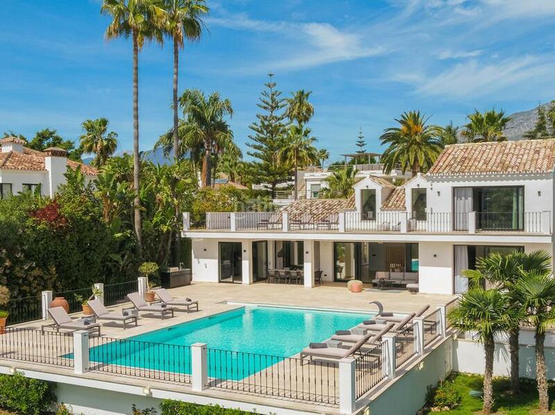 Foto 18c5e1ed-d61e-4ee3-a927-226e7f74b311. Casa en n/a lujo en Los Naranjos Marbella