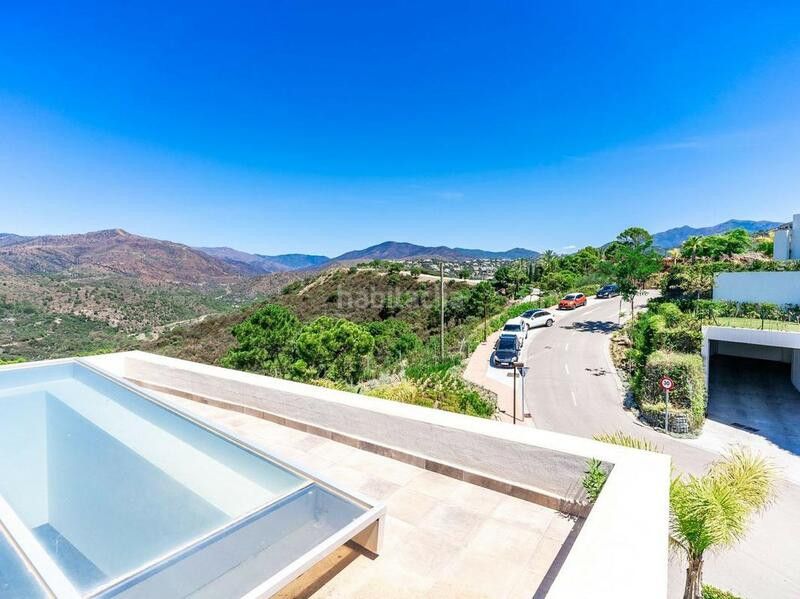 Foto 27338c07-e842-4891-87b6-170130970200. Àtic amb aparcament piscina a los arqueros - puerto del almendro Benahavís