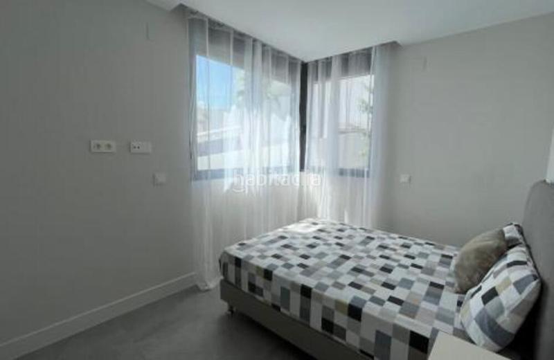 Foto 111266a6-a845-48a0-9bf5-e6af128aba98. Ground floor with parking pool in Cabopino - Artola Marbella