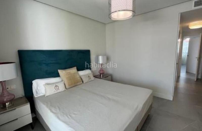 Foto 997db1af-0cb7-4669-881e-4f40ddf5f909. Ground floor with parking pool in Cabopino - Artola Marbella