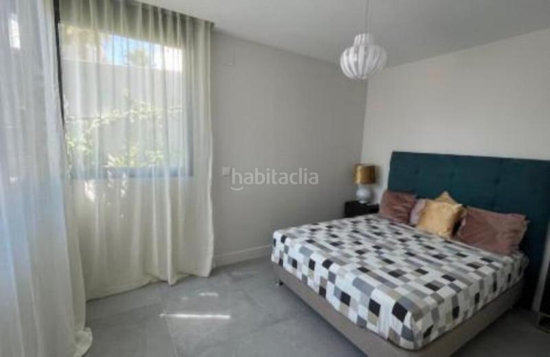 Foto f733896e-1529-44c4-abc9-ae26328223bf. Ground floor with parking pool in Cabopino - Artola Marbella
