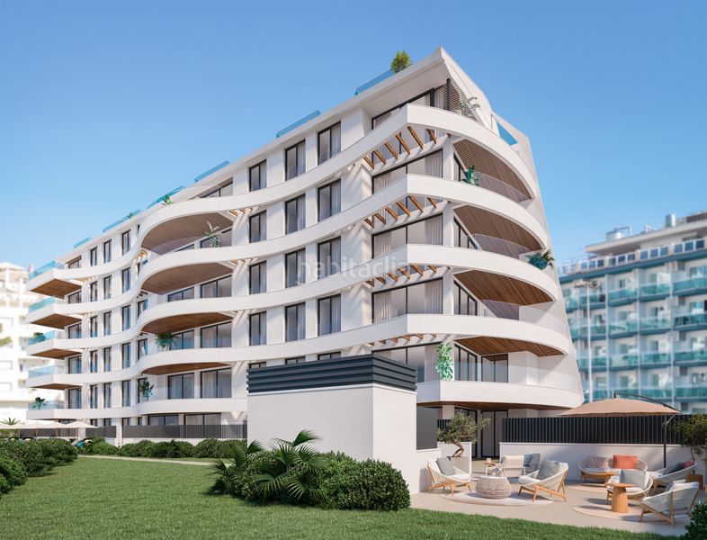 Foto 8f27f1ac-807e-4823-b96a-7d52bbd21243. Apartament amb aparcament piscina a Centro Benalmádena