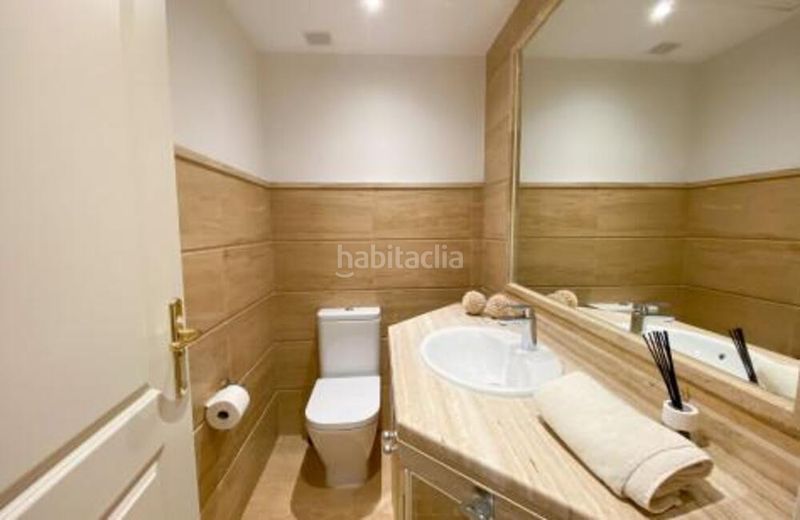 Foto 64d38fb3-6861-4efa-b06a-b097aca63b23. Apartament amb aparcament piscina a Los Naranjos Marbella