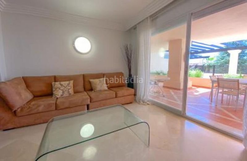 Foto 9b5891b8-1396-4440-90df-48ecc410e65d. Apartament amb aparcament piscina a Los Naranjos Marbella