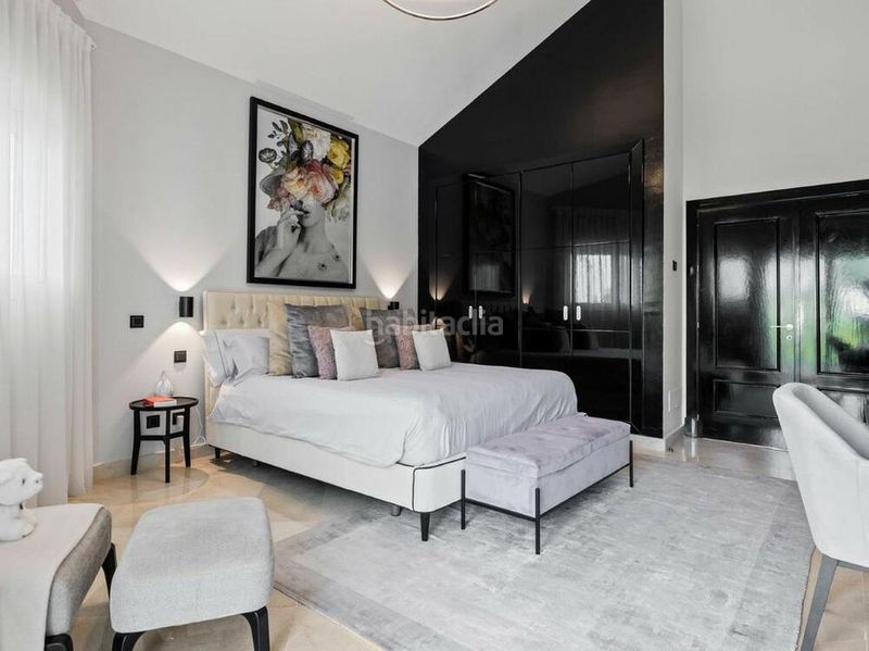 Foto f88de588-f16d-4872-9b93-ad0de6295158. Casa amb aparcament piscina a Los Naranjos Marbella