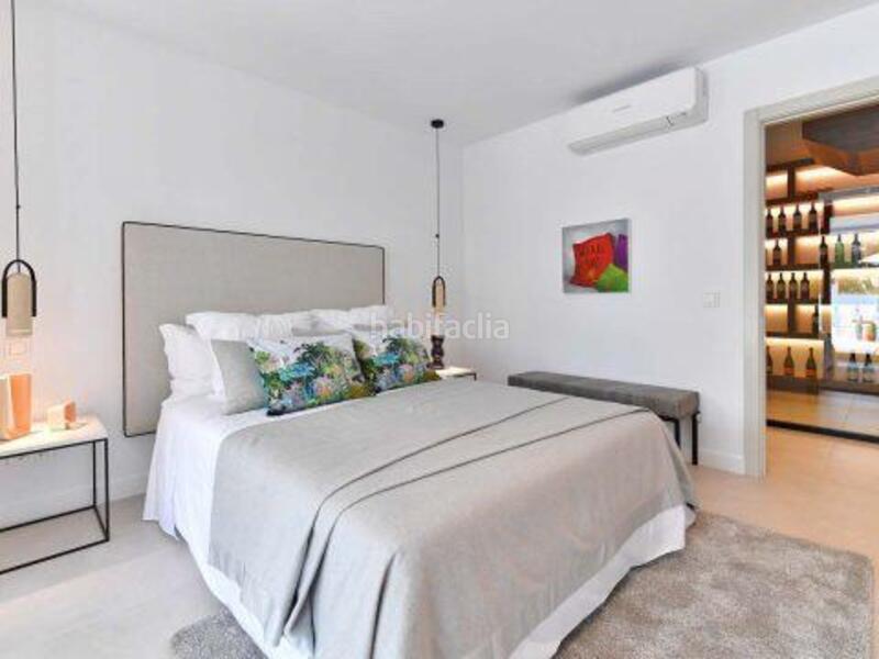 Foto 3267373a-56ca-4e2b-a8a1-d0e033c5f9c9. Alquiler casa en calle alhambra 1 lujo en Las Brisas Marbella