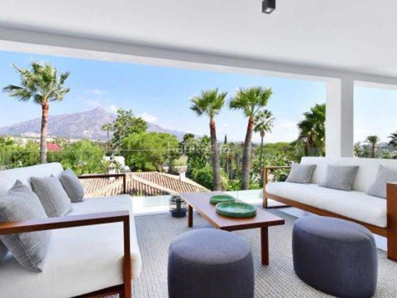 Foto 0fe19bfe-4582-4ed3-becc-4a3eb0f64841. Location maison avec parking piscine dans Las Brisas Marbella