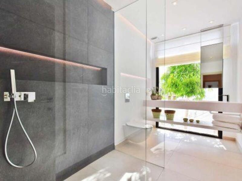 Foto 407bbded-b911-4319-9967-eeb1f4e4eb63. Location maison avec parking piscine dans Las Brisas Marbella